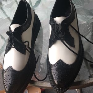 T.U.K. Black And White Wingtip Creeper